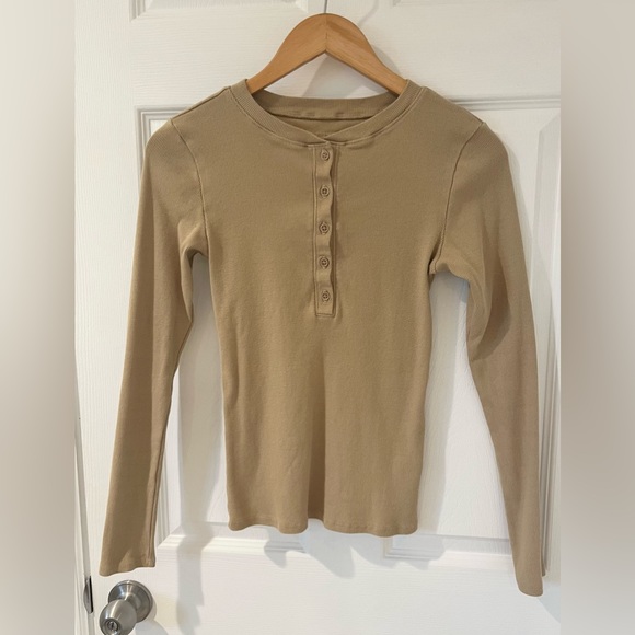 Nili Lotan Jordan Henley Tee Sz XS - Blonde - Picture 3 of 5